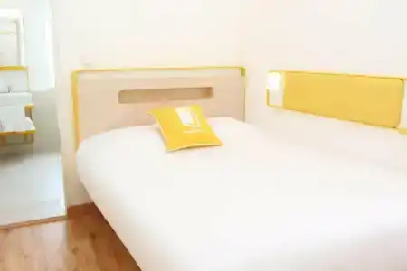 Bloomrooms @ Link Road - 36