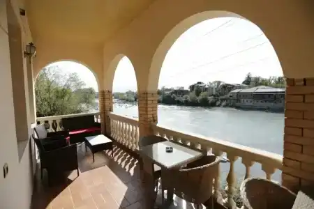 Sanapiro - 48