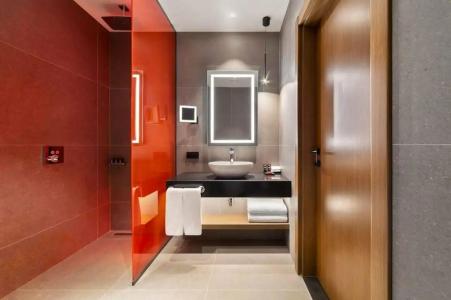 Radisson Red - 21