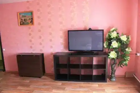 на Льва Толстого - 8