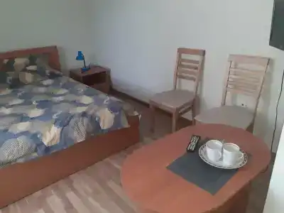 Академическая - 52