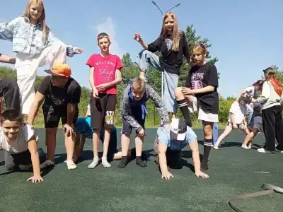 Салют - 18