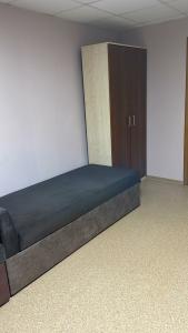 Нефтяник - 5