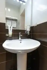 Восток - 8