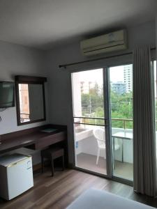 Sunshine Hostel - 45