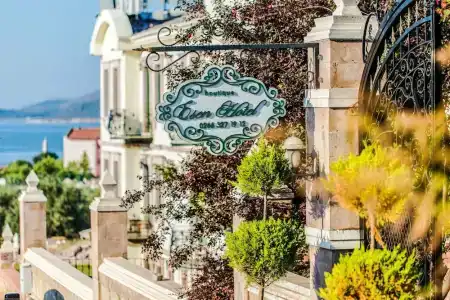 Cunda Bal Konak - 16