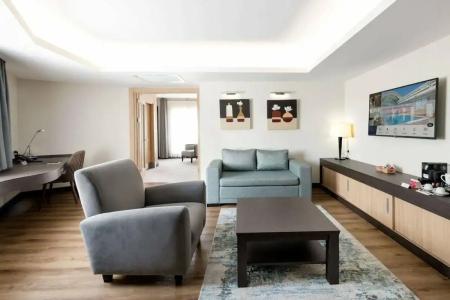 Ramada Plaza By Wyndham Istanbul City Center - 8