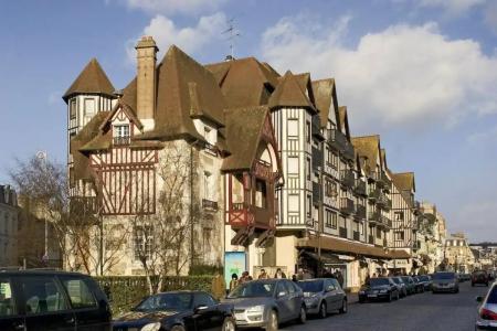 ibis Deauville Centre - 76