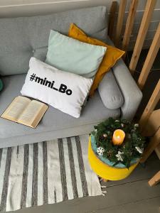 Треугольный стильный дом рядом с сыроварней - 47