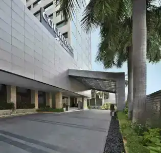 Courtyard by Marriott Chennai - 7