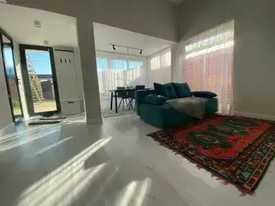 Коттедж с бассейном - 14