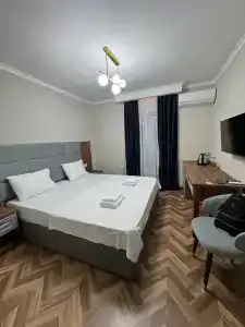 Грейс Бриз - 44