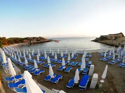 Denizkizi & Denizkizi Royal Seafront Resort & Restaurant & Beach Club - 9
