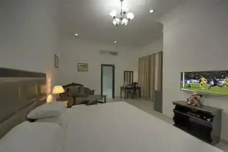 Royal Residence - 19