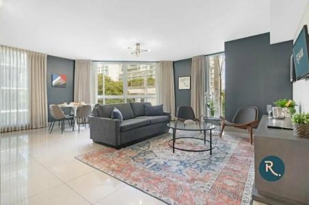 Habitat Brickell I Sextant - 73