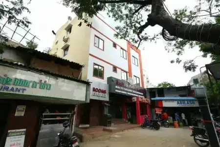 Oyo 7224 Krishna Prasad - 2