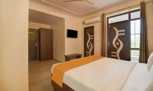 Radha Nikunj Residency