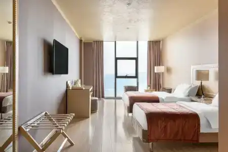 Bay Garden - 75