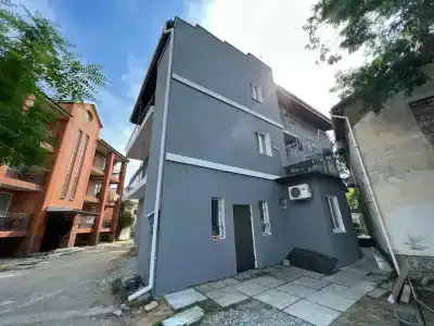 Ibis 10 - 17