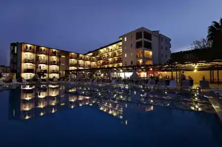 Larissa Inn - 23