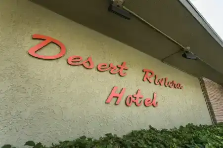 Desert Riviera - 1