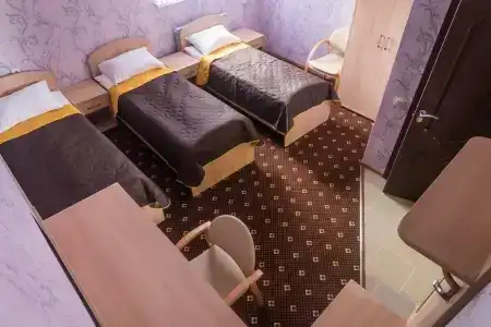 Мотель на Ново-Солдатской 25 - 26