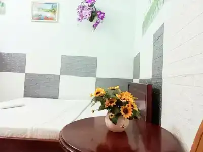 Kim Oanh - 8