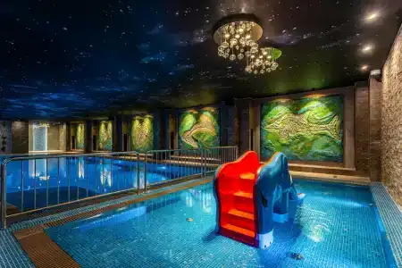 Kravt Nevsky Hotel & Spa - 30