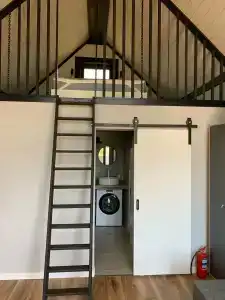 Гагарин Барн - 51