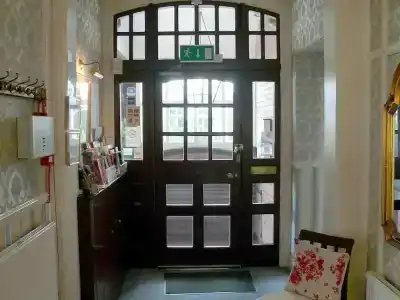 Chester House - 4