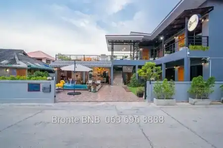 Bronte BnB - 1