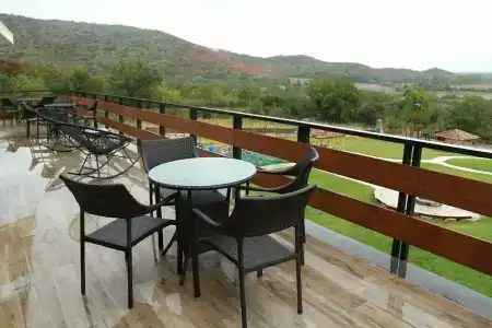 Babaneuris Marani - 64