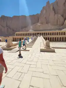 Titanic Palace - Families and Couples only - 17