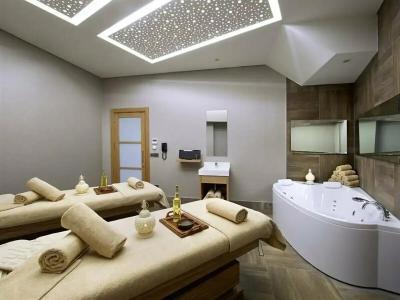 DoubleTree by Hilton Istanbul Esentepe - 38