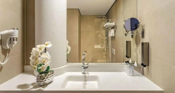 Best Western Plus Plaza Den Haag City Center - 68