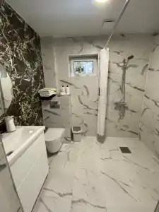 Sky House - 18