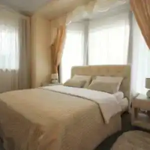 Солнечный - 66