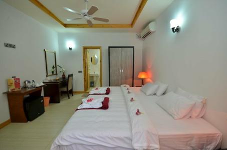 Athiri Inn - 41