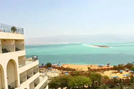 Daniel Dead Sea - 37