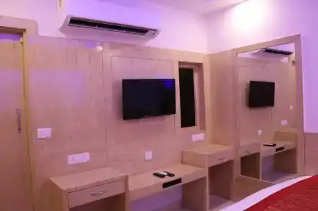 Prince Palace Deluxe - 10