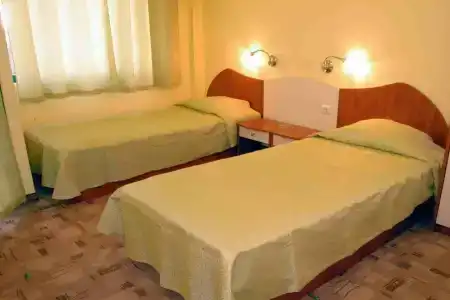 Silver - All Inclusive & Free Parking - 19