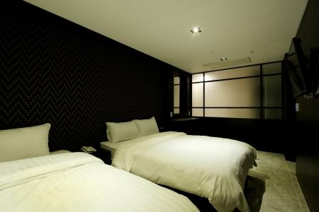 Brown Dot Incheon Songdo - 36