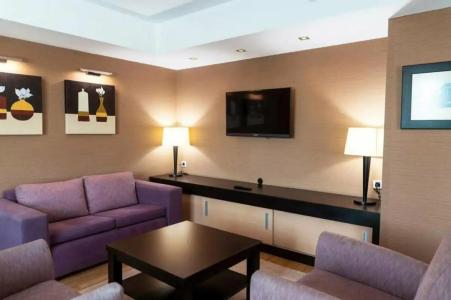 Ramada Plaza by Wyndham Istanbul Asia Airport - 8