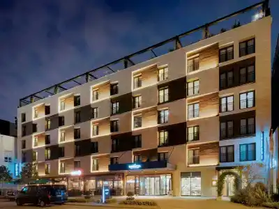 Novotel Istanbul Bosphorus - 9