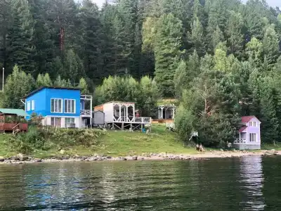 Домики с видом на озеро - 0