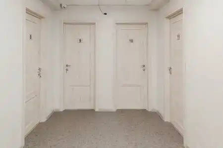 Премьера - 13