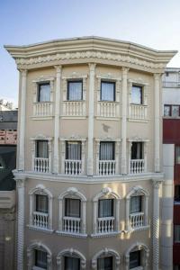 Laleli Blue Marmaray - 48