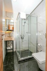 Turkuaz Boutique - 84