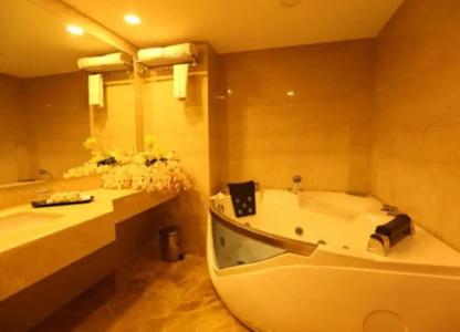 Chennai Le Palace - 51