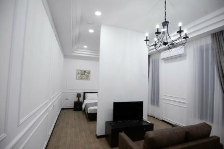 Boutique Living - 64